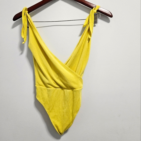 Wilfred Free Thong Bodysuit - Size US XS - Picture 3 of 6